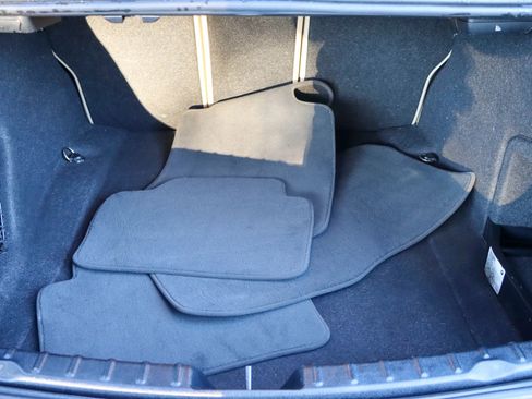 Used 2018 BMW 330i Sedan image 24