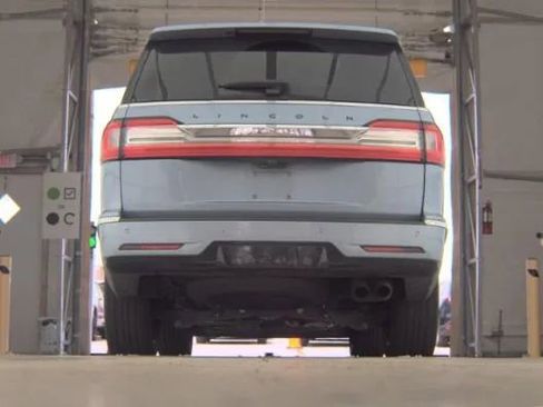 Used 2019 Lincoln Navigator Black Label image 7