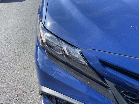 Used 2024 Toyota Camry SE w/ Convenience Package image 17