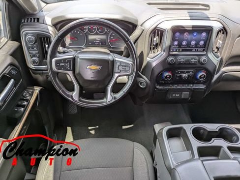 Used 2021 Chevrolet Silverado 1500 LT AWD/4WD image 19