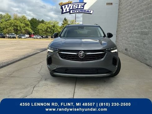 Used 2022 Buick Envision Essence w/ Technology Package I FWD image 9
