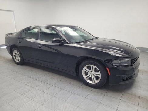 Used 2022 Dodge Charger SXT w/ Cold Weather Package RWD image 11