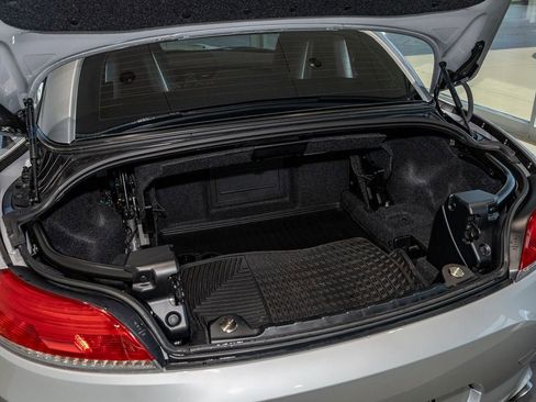 Used 2015 BMW Z4 sDrive35is RWD image 9
