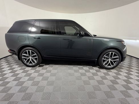 Certified 2024 Land Rover Range Rover SE AWD/4WD image 9