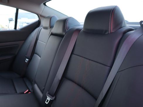 Used 2025 Nissan Altima 2.5 SR w/ SR Premium Package image 36