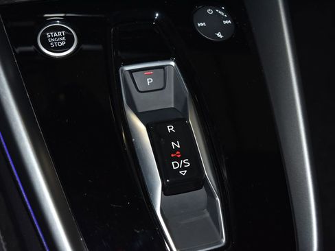 Certified 2025 Audi A3 2.0T Premium w/ Convenience Package image 17