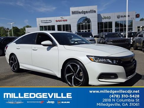 Used 2018 Honda Accord Sport image 1