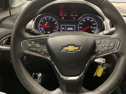 Used 2019 Chevrolet Cruze LS w/ LS Convenience Package image 13