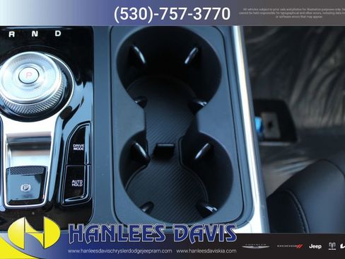 New 2026 Kia Carnival EX image 22