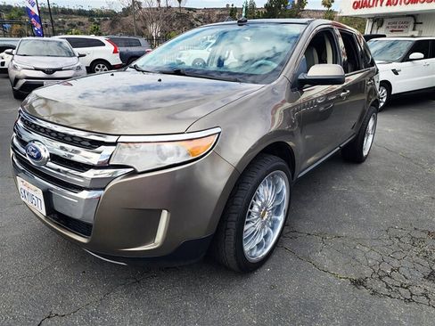 Used 2013 Ford Edge SEL image 8