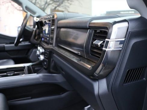 Used 2024 Ford F250 Lariat w/ Lariat Ultimate Package image 12