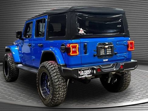 Used 2021 Jeep Wrangler Unlimited Sahara AWD/4WD image 4