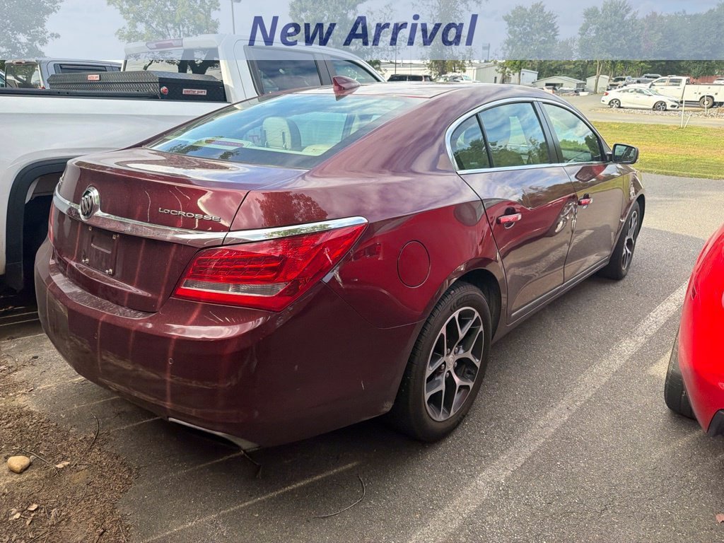 Used 2016 Buick LaCrosse Sport Touring w/ Experience Buick Package FWD image 9