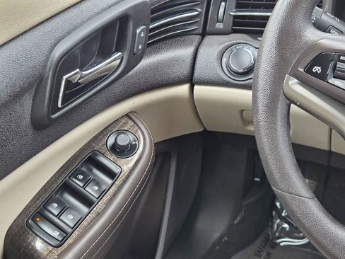 Used 2015 Chevrolet Malibu LT FWD image 26