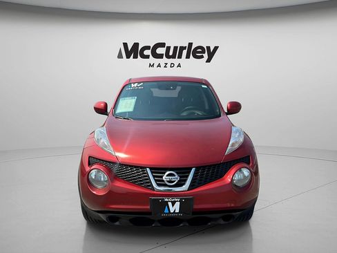 Used 2013 Nissan Juke SV AWD/4WD image 2