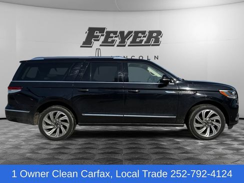 Used 2023 Lincoln Navigator L Reserve AWD/4WD image 5