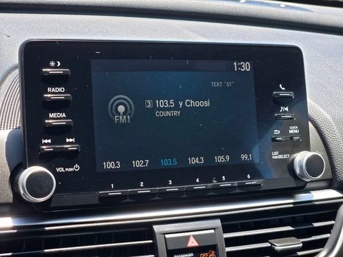 Used 2019 Honda Accord LX image 18