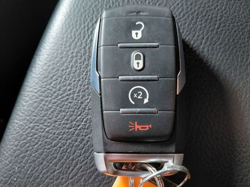 Certified 2022 RAM 1500 Big Horn image 24