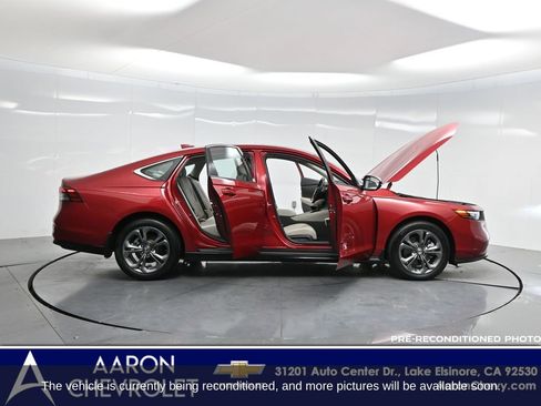 Used 2024 Honda Accord EX-L image 3