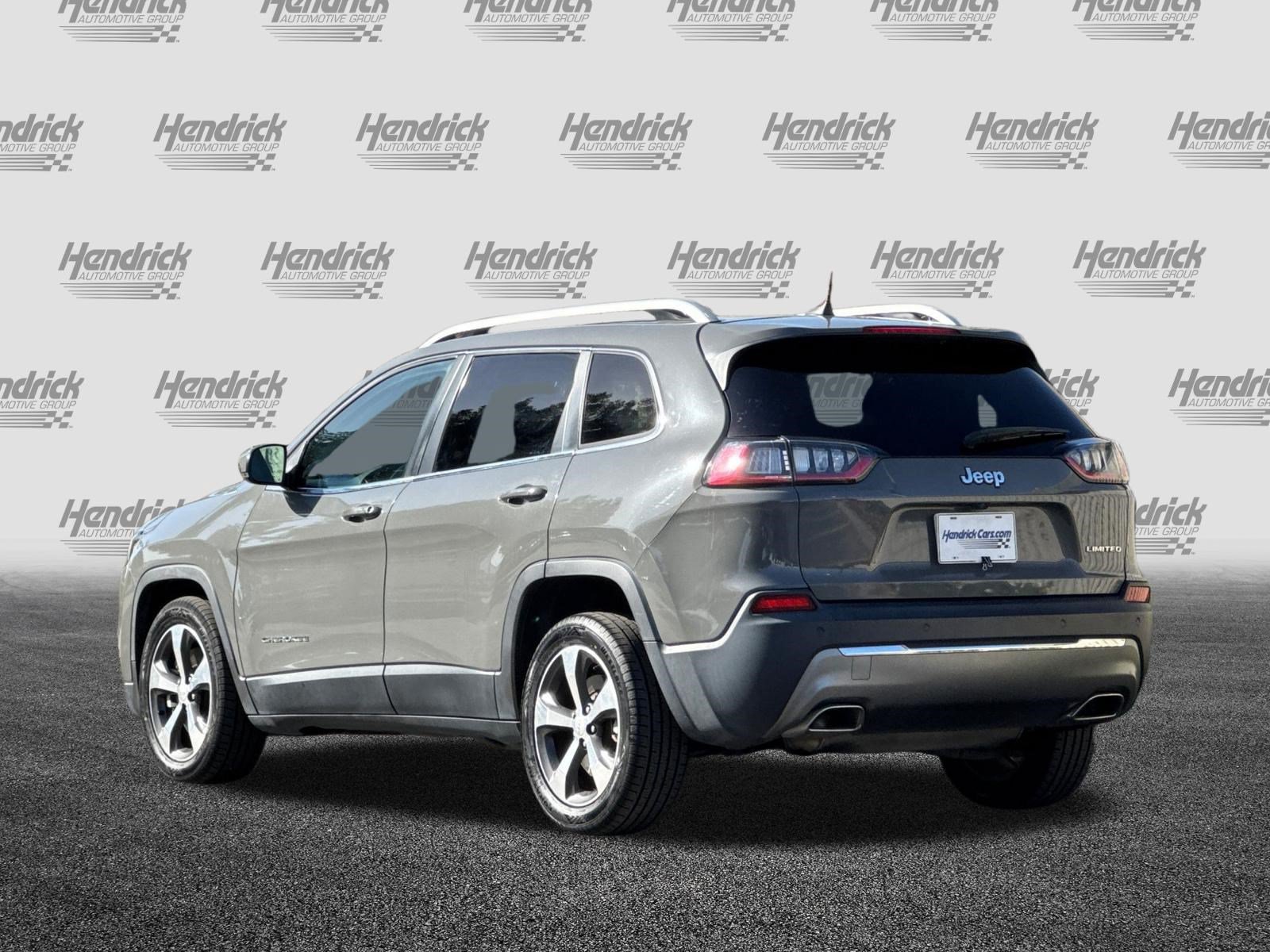 Used 2019 Jeep Cherokee Limited FWD image 7