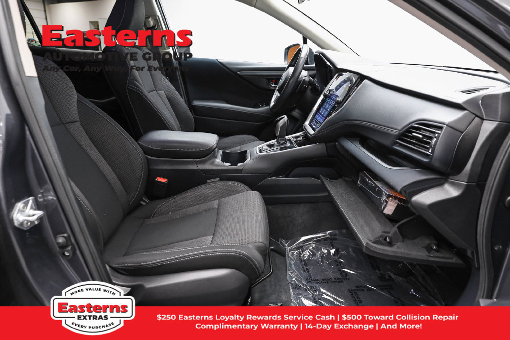 Used 2024 Subaru Outback Premium AWD/4WD image 24