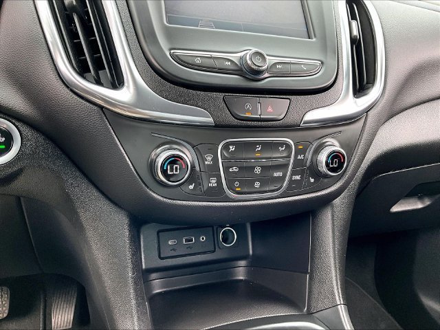 Used 2024 Chevrolet Equinox LT FWD image 27