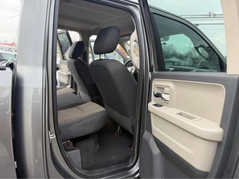 Used 2011 RAM 1500 Classic SLT w/ Remote Start & Security Group image 12