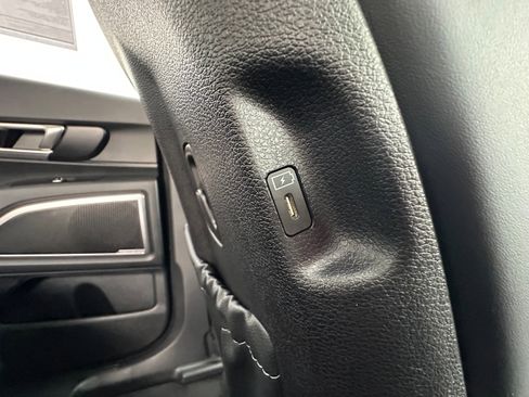 New 2025 Kia Telluride S image 22