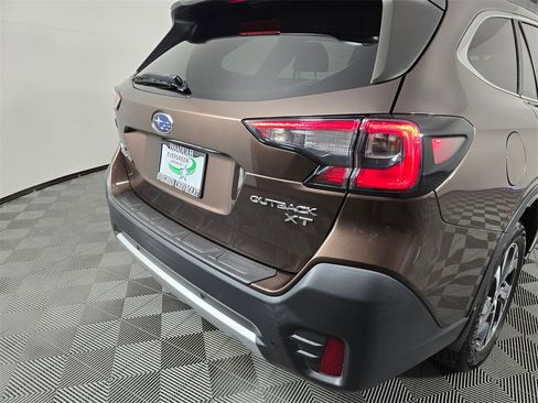 Used 2021 Subaru Outback Limited XT w/ Popular Package #2 image 15