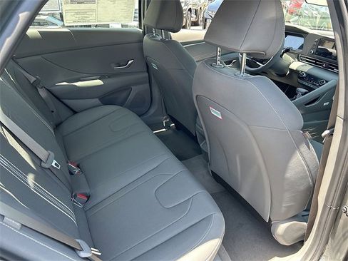 New 2025 Hyundai Elantra Sport image 16