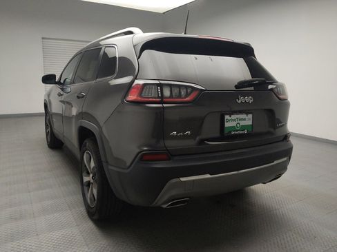 Used 2019 Jeep Cherokee Limited image 5