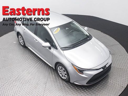 Used 2024 Toyota Corolla LE FWD image 3
