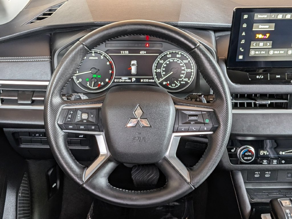 Used 2025 Mitsubishi Outlander SE AWD/4WD image 19