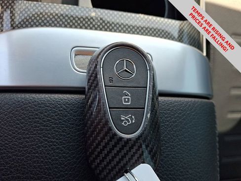 Used 2023 Mercedes-Benz C 300 4MATIC Sedan image 15