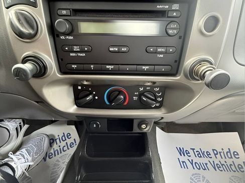 Used 2011 Ford Ranger XLT AWD/4WD image 24