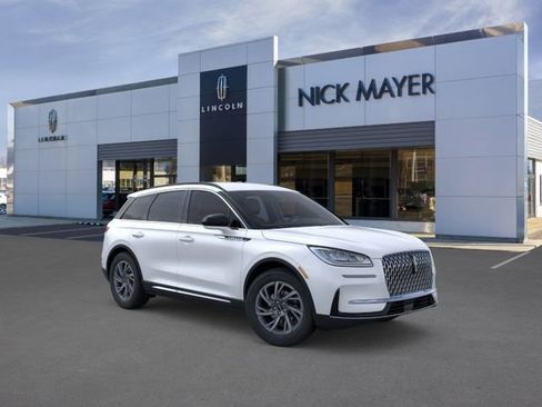 New 2026 Lincoln Corsair Premiere image 8