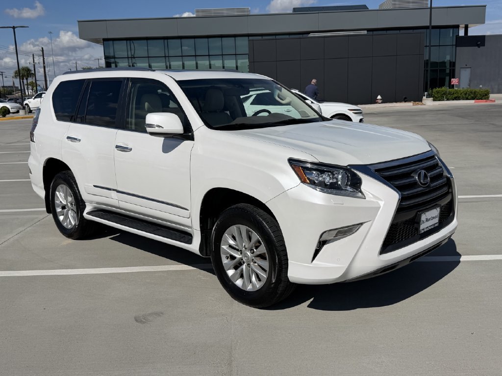 Used 2019 Lexus GX 460 Premium w/ Premium Package AWD/4WD image 3