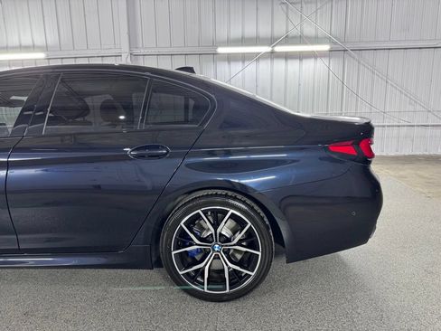 Used 2023 BMW 530i xDrive w/ M Sport Package AWD/4WD image 15