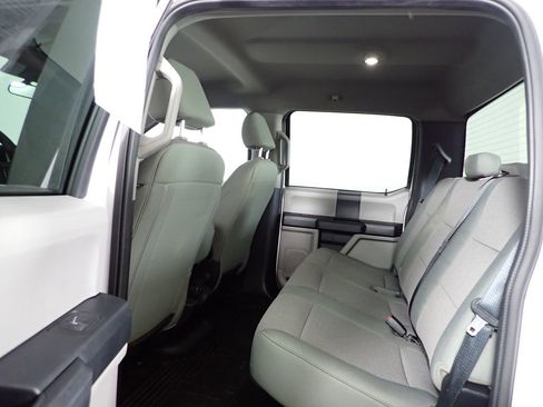 Used 2021 Ford F250 XL w/ Power Equipment Group image 28