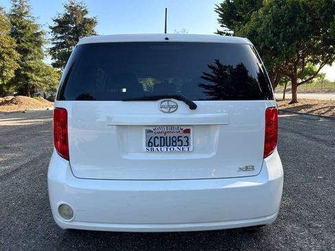 Used 2008 Scion xB FWD image 17