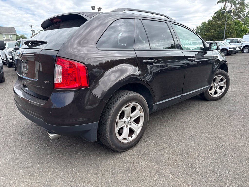 Used 2013 Ford Edge SEL FWD image 4