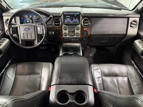 Used 2014 Ford F250 Lariat w/ Lariat Ultimate Package AWD/4WD image 23