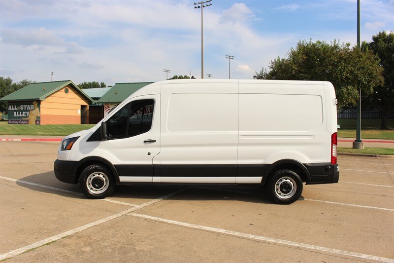Used 2024 Ford Transit 250 148 Medium Roof RWD image 1