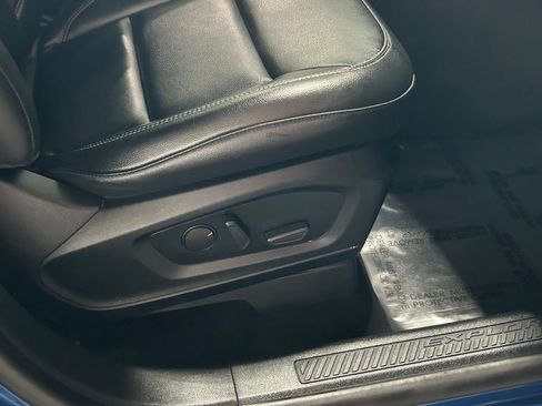 Used 2021 Ford Explorer XLT w/ Equipment Group 202A image 26