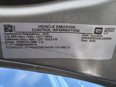 Used 2025 Chevrolet Equinox LT image 26