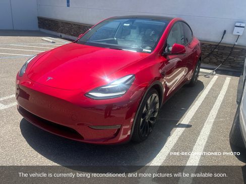 Used 2023 Tesla Model Y Performance AWD/4WD image 3