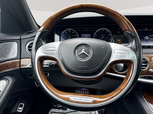 Used 2015 Mercedes-Benz S 550 4MATIC Sedan image 11