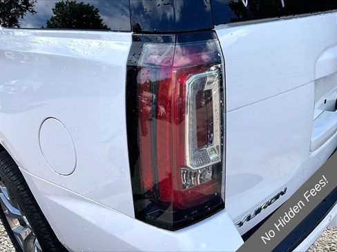 Used 2018 GMC Yukon SLE w/ SLE Value Package AWD/4WD image 28