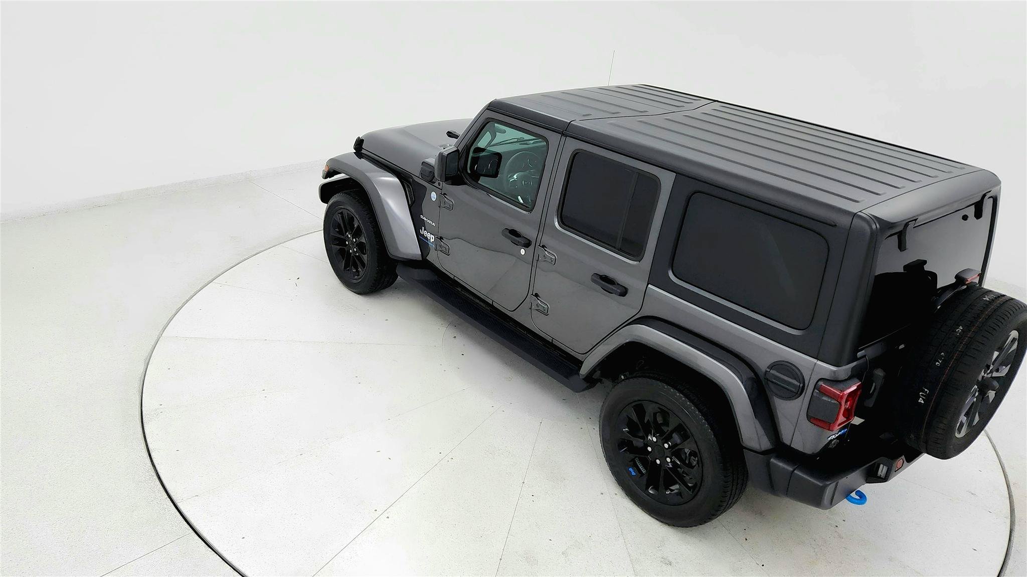 Used 2023 Jeep Wrangler Unlimited Sahara AWD/4WD image 15