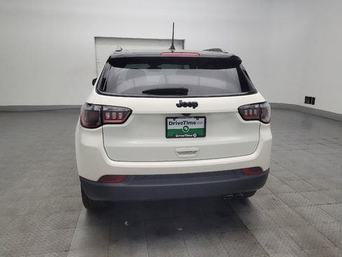 Used 2021 Jeep Compass Latitude FWD image 6